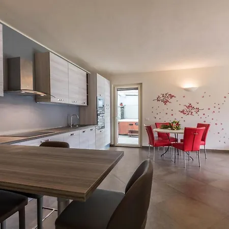 Golfo Di Venere * Lenno